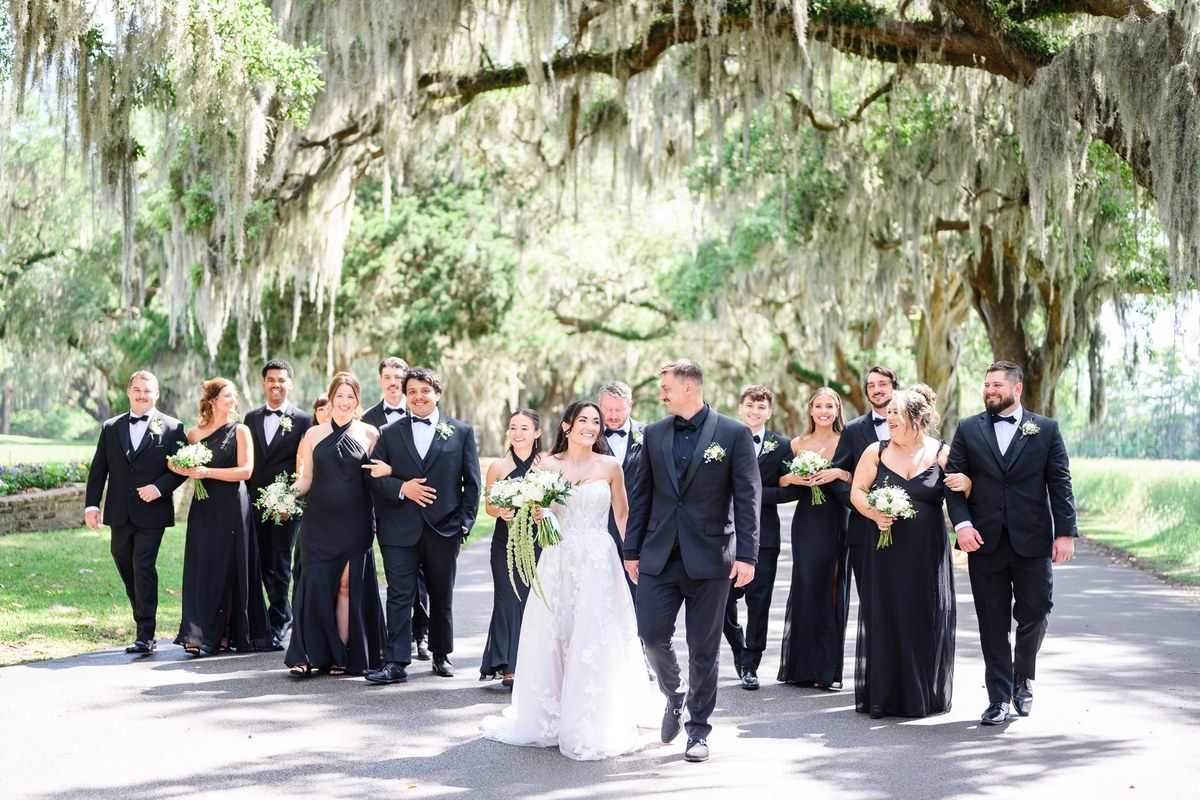 Wedding party under Spanish moss at Caledonia, Pawleys Island wedding photography